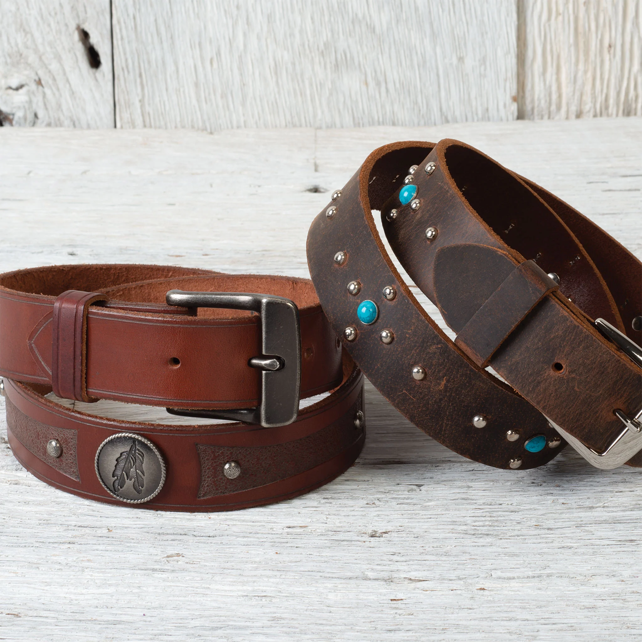 #1847 Feather Concho with Post - Image 8