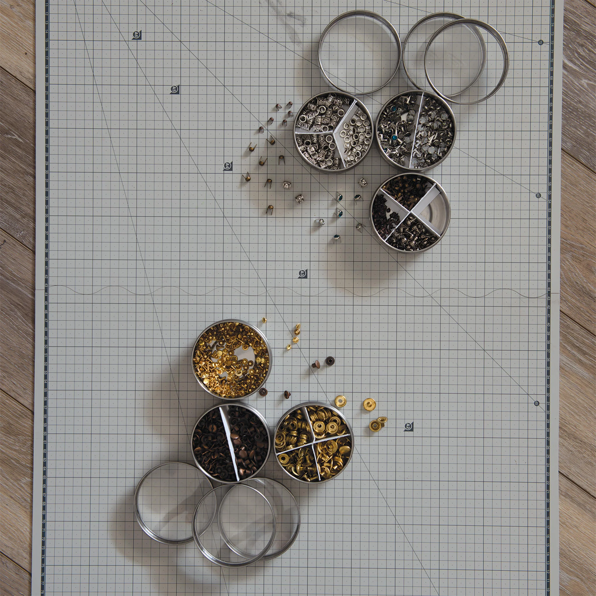 #2200 Double Cap Rivets - Image 17