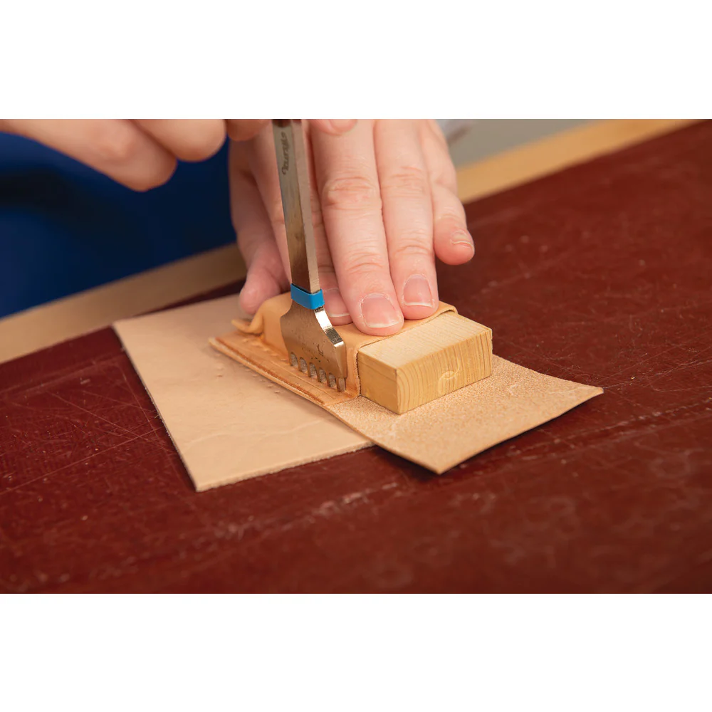 Beginner's Leathercrafting Tool Kit - Image 4