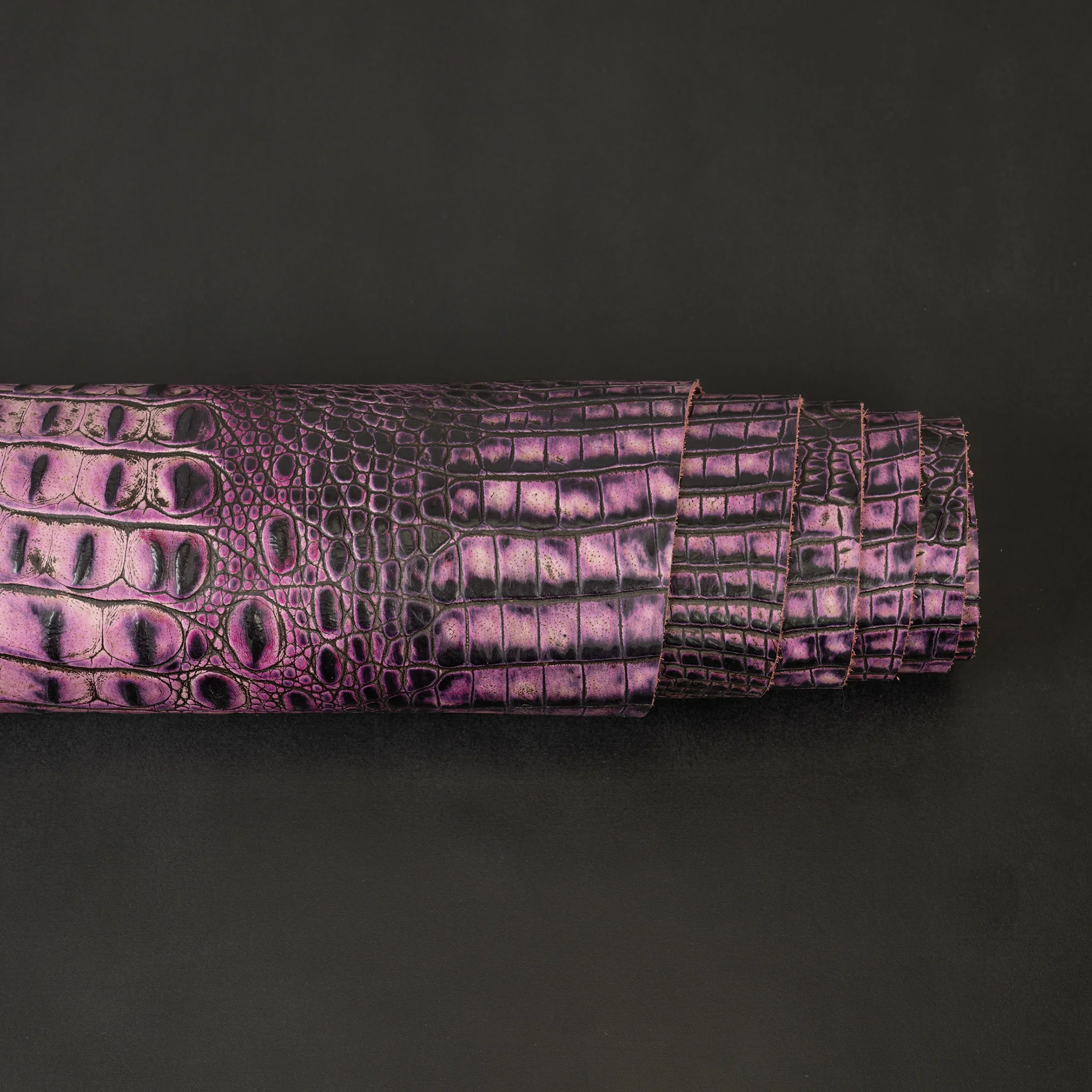 Embossed Leather, 2/3 oz., Purple Croc