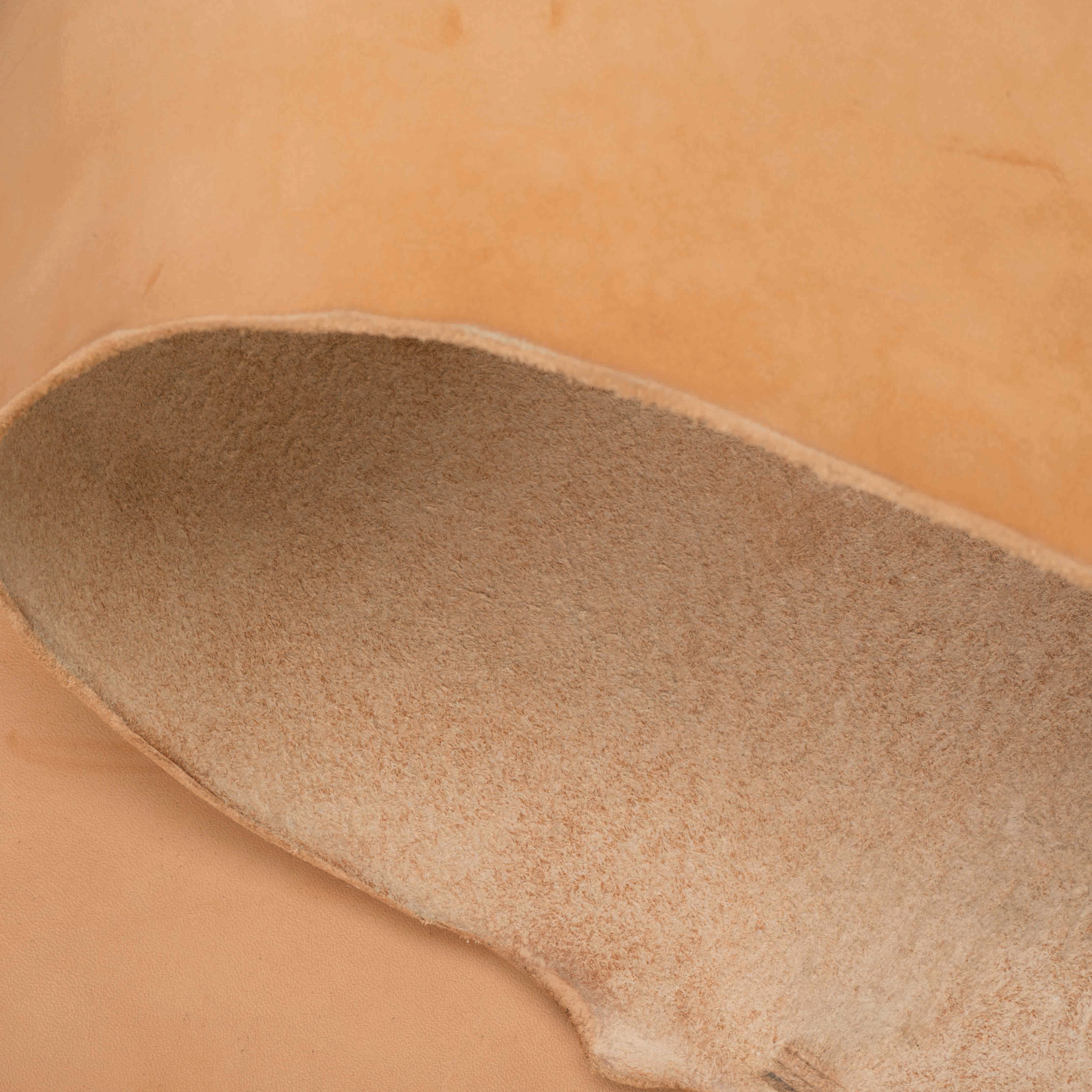 Hermann OakĀ® Veg-Tan Belly Natural - Image 2