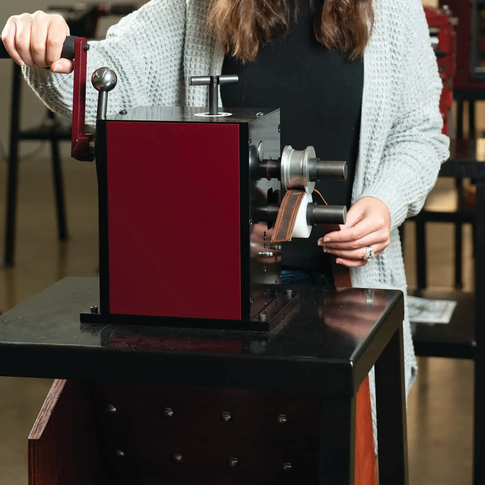 Master Tool Creaser and Embosser - Image 8