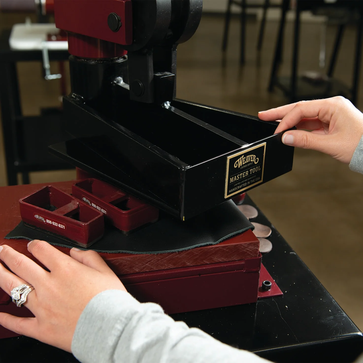 Master Tool Mighty Wonder 4 Ton Hand-Operated Clicker - Image 5