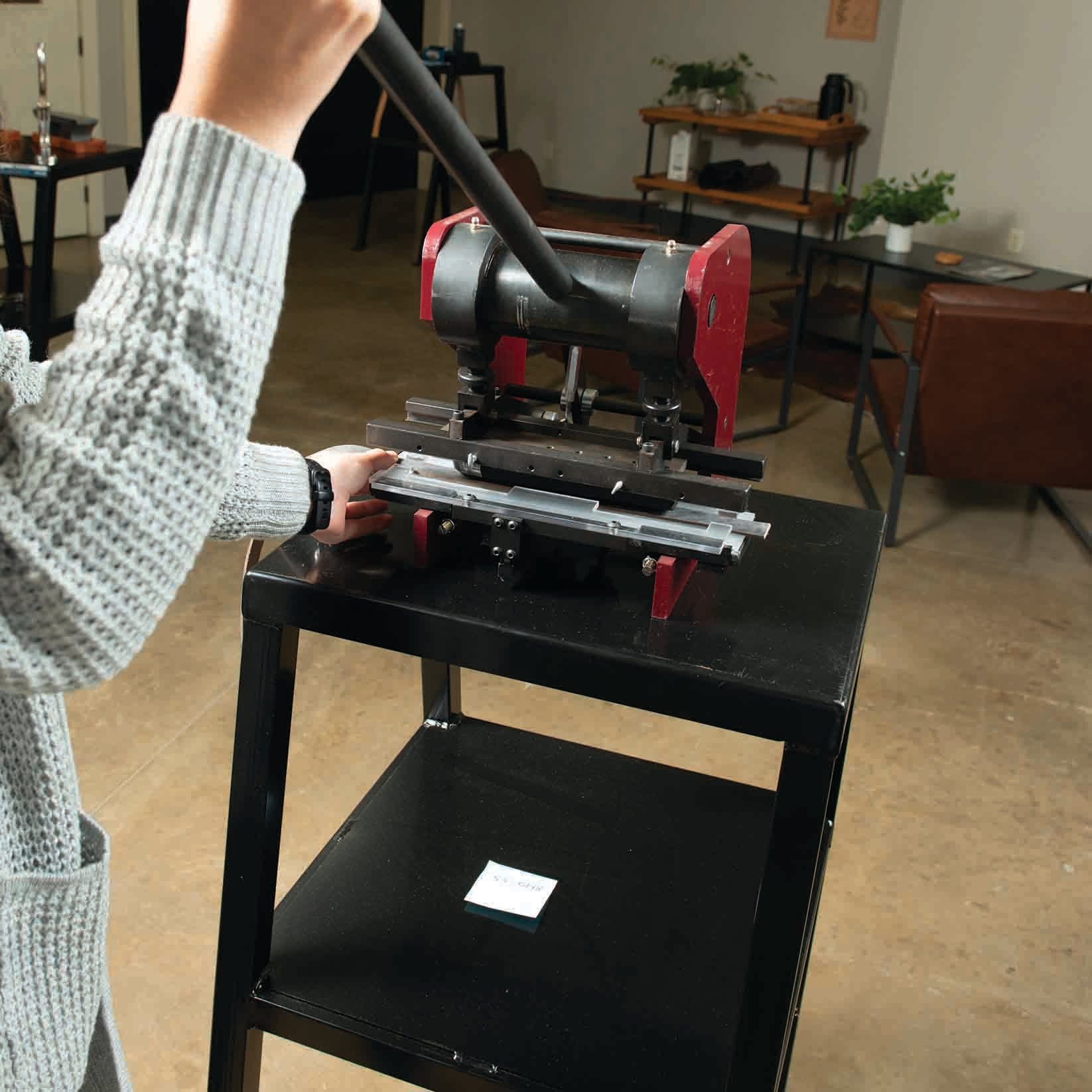 Master Tool Self-Centering Punch - Image 9