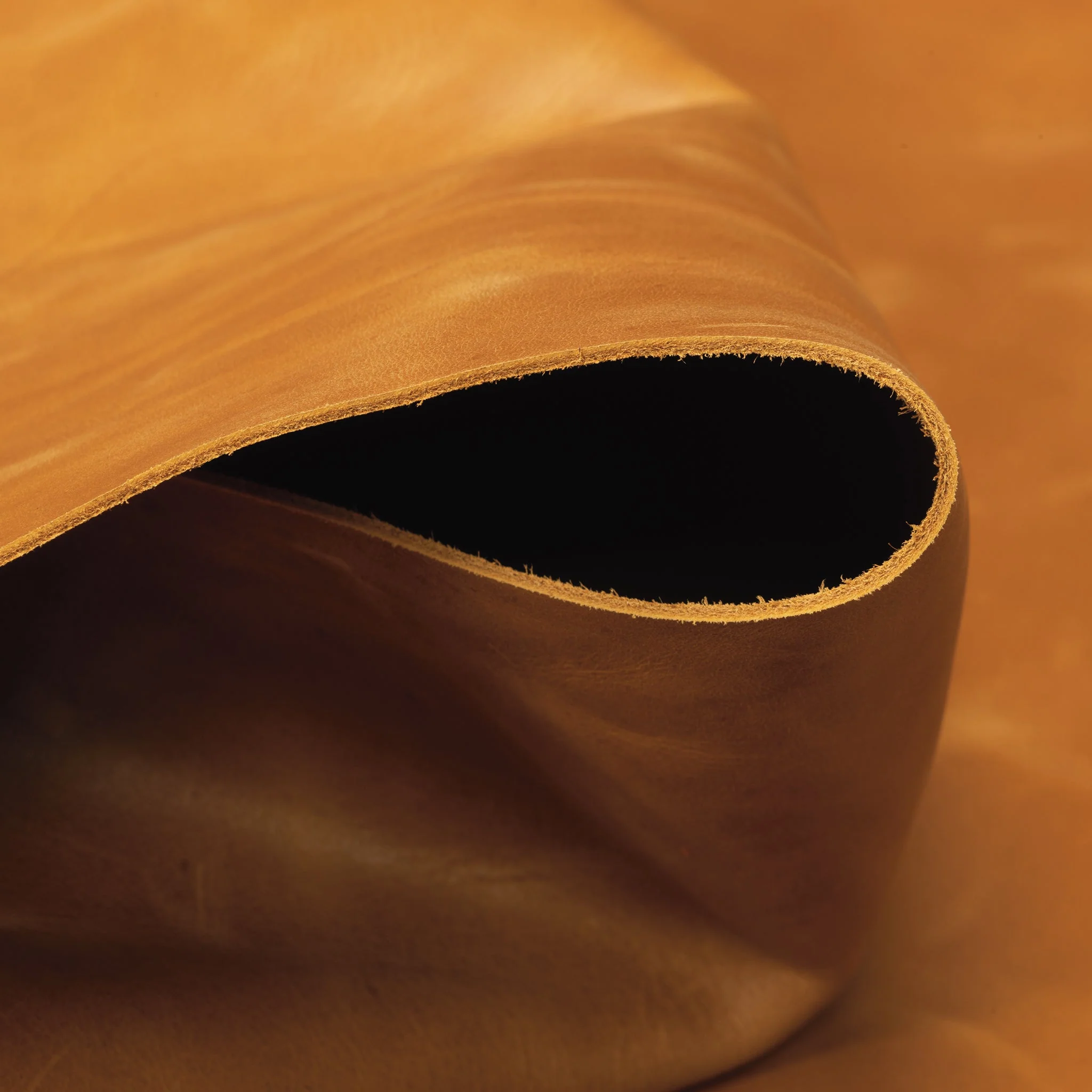 Redrock Waxy Pull-Up Leather - Image 7