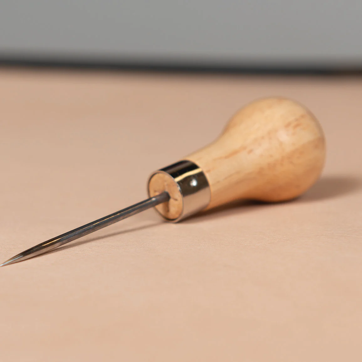 Scratch Awl Tool with Wooden Handle - Image 3
